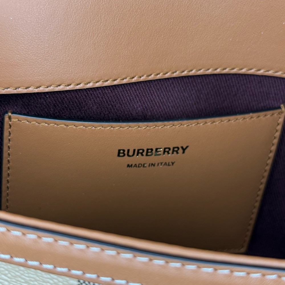 NWT Burberry Tan and Brown Bag - Picture 11 of 14